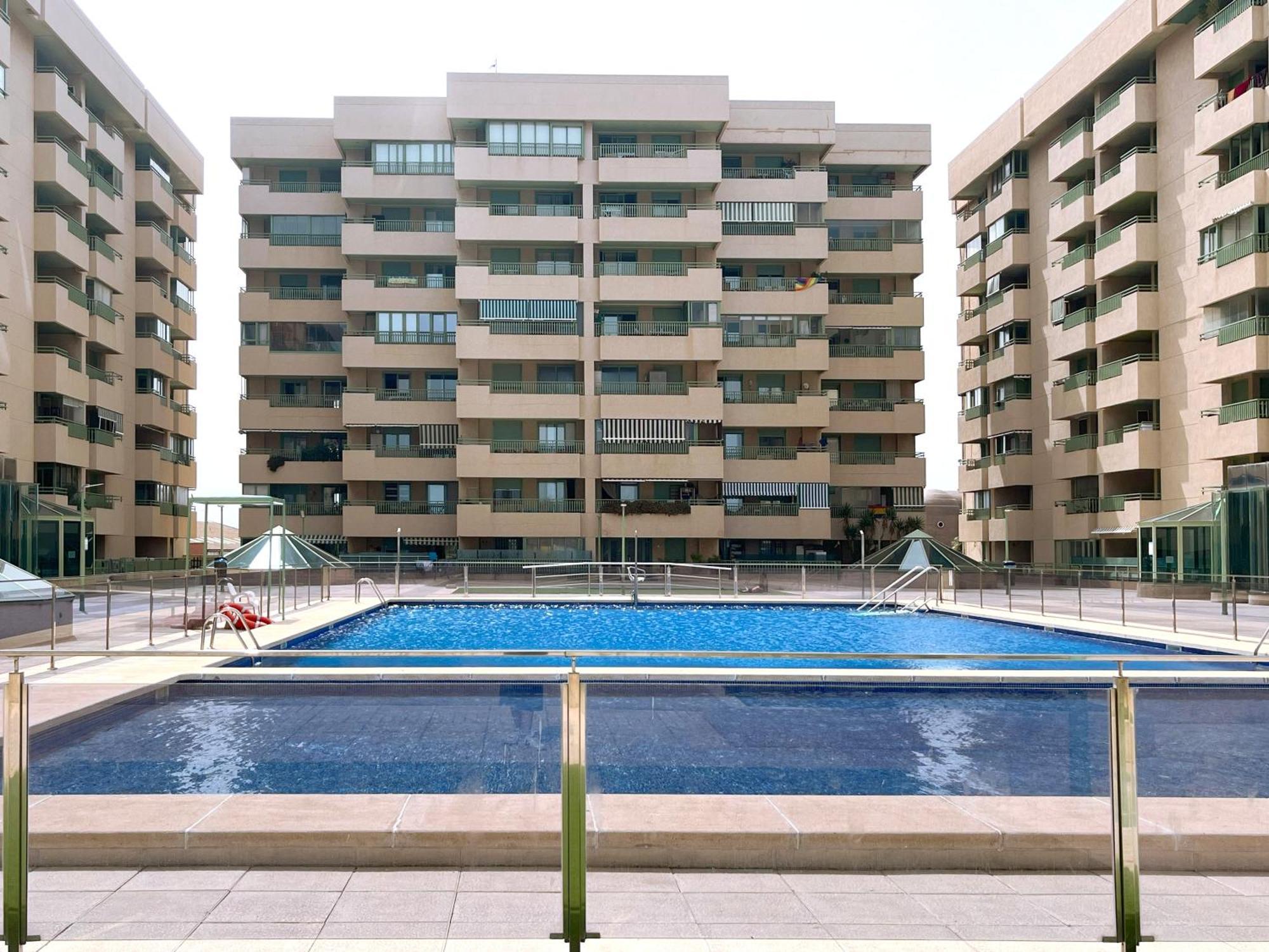 Stylish Well-Connected Beachfront Flat Valencia Exterior foto